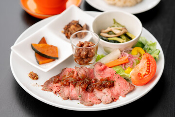 ローストビーフのランチプレート