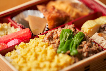 鶏そぼろ弁当