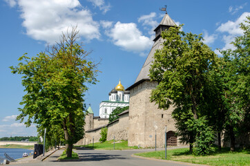 Fototapeta na wymiar View of the Pskov Kremlin, Pskov, Russia