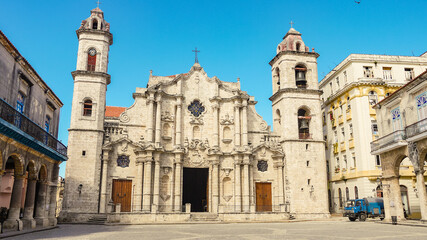 Fototapeta na wymiar Cathedral of Havana in Cuba. The Church of St. Christopher. The historical center of old Cuba.