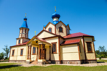 Fototapeta na wymiar Orthodox church of St. James the Apostle in Losinka. Poland