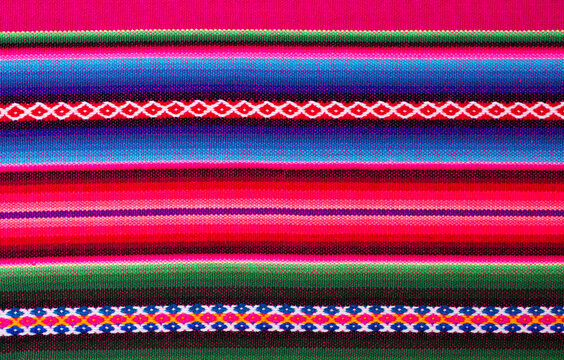 Bolivian traditional fabrics.	
