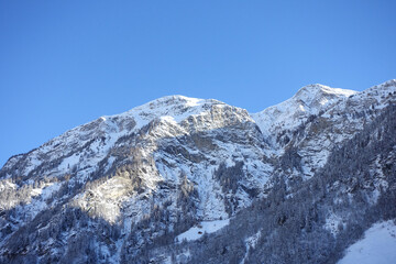 Montagne dans la vall&eacute;e de Vals en Suisse