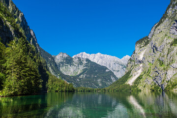 Fototapeta na wymiar Blick auf den Obersee im Berchtesgadener Land in Bayern
