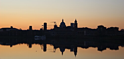 Fototapeta na wymiar Italy, Lombardy: Mantua skyline at sunset.