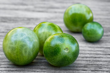 Green tomato