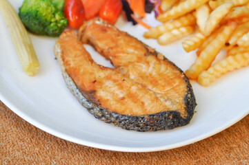 grilled salmon, roasted salmon with French fries