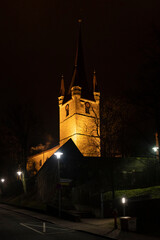 Fototapeta na wymiar Kirche bei Nacht, Gothischer Baustil