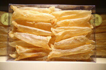 Chinese dried food named Fish mew.