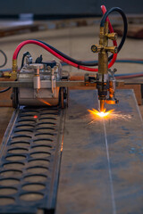 Portable automated gas cutting system.