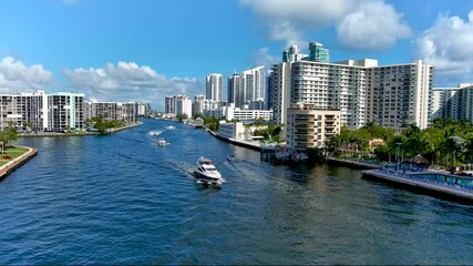 Hollywood Boats intercoastal