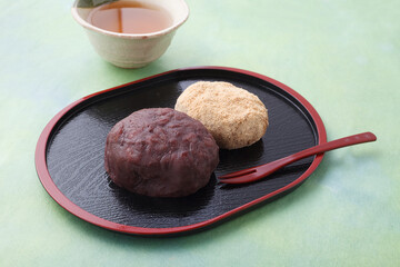 小豆ときな粉のおはぎ