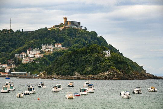 View of the sea and Monte Igueldo, San Sebasti&aacute;n, Donostia, Basque Country, Spain