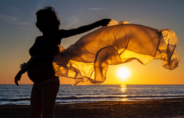 El amanecer femenino