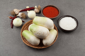 Food, food, ingredients, cooking ingredients, food ingredients, vegetables, vegetables, radishes, indoors, ingredients, cooking, kimchi, kimchi,