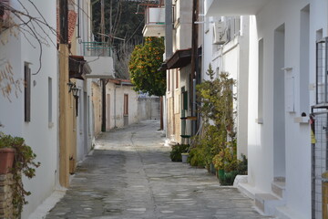 Fototapeta na wymiar narrow street in the old town of island