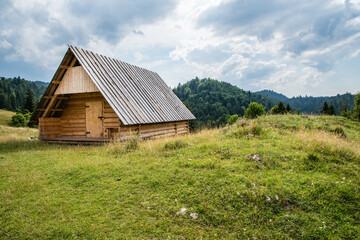 Mountain hut - górska chatka
