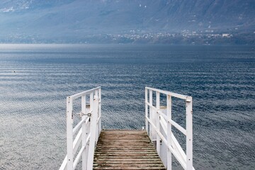 Ponton - Lac du Bourget (Savoie - France)