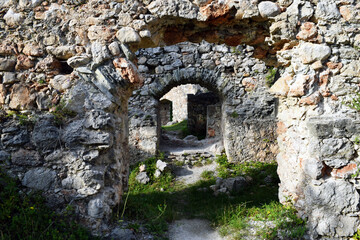 Ancient ruin gates 