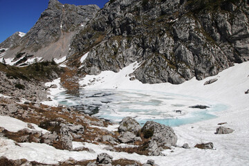 Fototapeta premium Seeleinsee lake in Bavarian Alps, near Koenigsee lake, Germany
