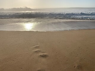 Reflection of sun in the waters of ocean