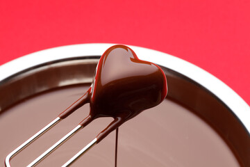 ハートチョコレート（ハート型ボンボンショコラのトランペ）