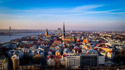 Fototapeta na wymiar old town center of Riga in sunny morning
