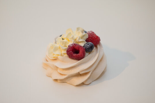 Hand-made pavlova meringues. Natural, colorful and tasty.