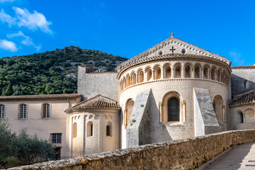 Obraz premium Saint-Guilhem-le-Desert in France, view of the medieval abbey 
