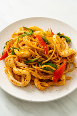 stir-fried spaghetti with salted egg and squid