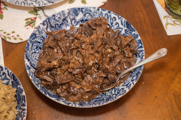 Sauteed mushrooms with onions