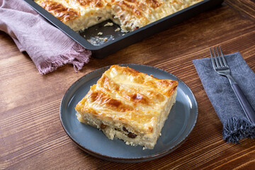 dessert con formaggio e uvetta