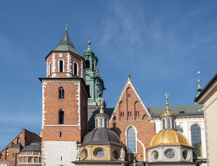 Fototapeta na wymiar Wawel Cathedral - Krakow, Poland