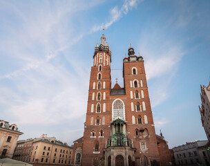 Fototapeta na wymiar St. Mary's Basilica - Krakow, Poland