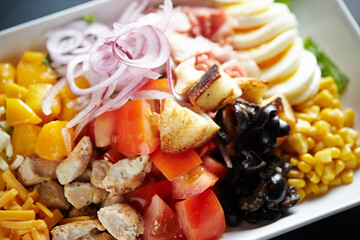 Naklejka na ściany i meble salad with tuna and vegetables