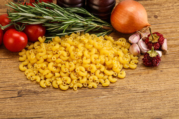 Raw Italian wheat pasta - Chifferi rigati