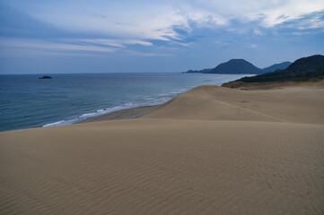 鳥取砂丘, 海岸, 砂丘, 風景, 水平線, 海, 空, 波, 雲, 青, 砂