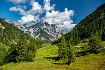 Obraz premium Summer in the Klausbachtal near Ramsau, Bavaria, Germany