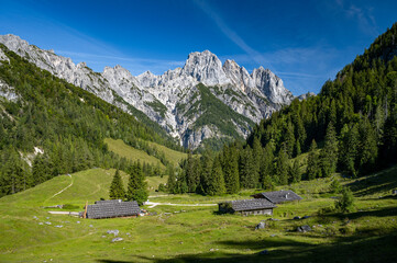 Fototapeta na wymiar Bavarian alpine landscape in the Klausbachtal near Ramsau, Bavaria, Germany
