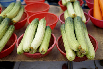 전통시장 5일장에는 다양한 음식들을 판매하는 재래시장입니다.