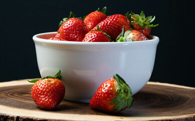 strawberries in a glass bowl