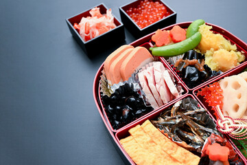 Fototapeta na wymiar お正月や日本料理に使いやすい和食材　左にコピースペースあり