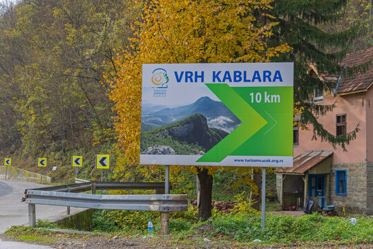 Kablar Top Sign