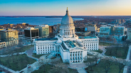 Wisconsin State Capitol Building (Downtown Madison, WI) Aerial Drone Photography - obrazy, fototapety, plakaty
