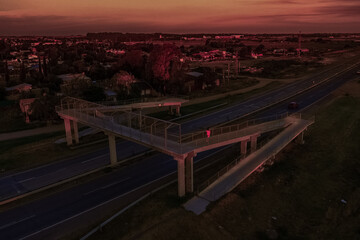 Fototapeta premium Puente de cruce peatonal, Bahia Blanca, Pcia de Buenos Aires, Argentina.