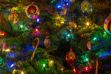 Obraz na płótnie Canvas christmas tree and lights