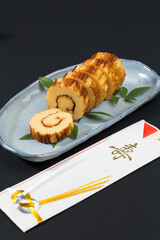 お節料理　伊達巻き