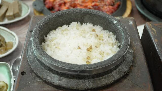 Korean Food : dolsot bap which is nutritious.