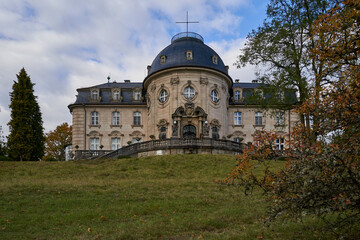 Fototapeta na wymiar Schloss und Schlosspark Craheim bei Wetzhausen, Markt Stadtlauringen, Landkreis Schweinfurt, Unterfranken, Bayern, Deutschland