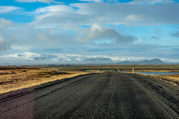 Fototapeta na wymiar road to nowhere Iceland